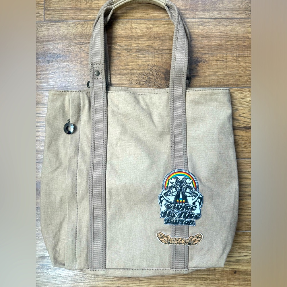 B by Burton Tote Shoulder Bag Lined Zip Pockets Twice as Nice Patch Snowboard